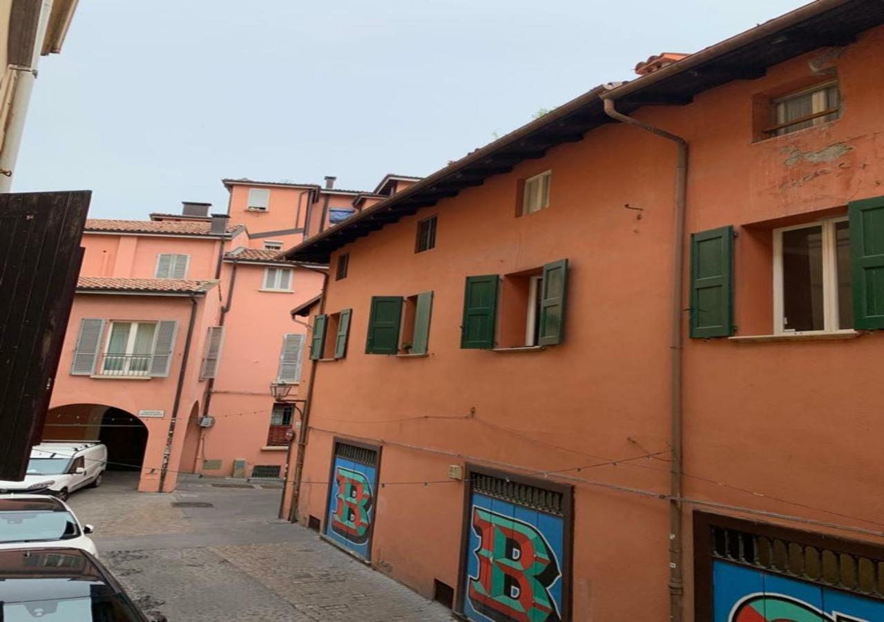 Whouse Suite Gold Towers Bologna Exteriör bild
